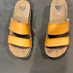Reef Tan Women’s Sandals, SZ 7